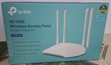 TP-LINK TL-WA1201 V3 - AC1200 Wireless Access Point Gigabit PoE Wi-Fi 5 / Dual band 4 antene / Beamforming / WPA3