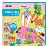 Joc creativ Stick N Play cu scene 3D si stickere repozitionabile - Gradina Secreta, Avenir