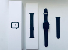 Apple Watch 4 GPS 44mm foto