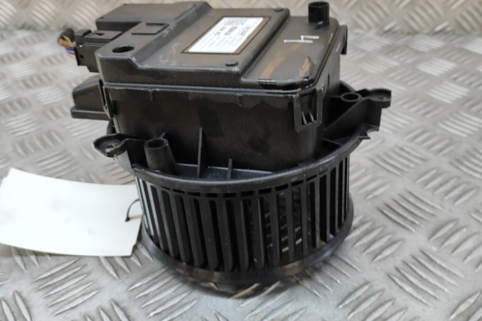 Ventilator aeroterma AUDI E-TRON Sportback GEA 2023 OEM: 4M1820021C | 30302730
