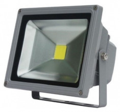 Proiector LED Exterior 20W foto