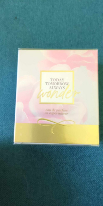 Today tomorrow always wonder Parfum Dama Avon
