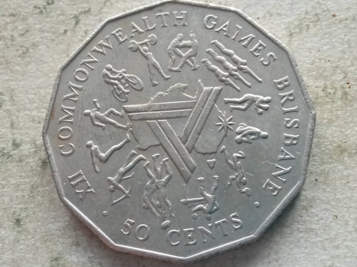 AUSTRALIA-50 CENTS 1982 (XII Commonwealth Games)