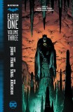 Batman: Earth One - Volume 3 | Geoff Johns, Gary Frank, DC Comics