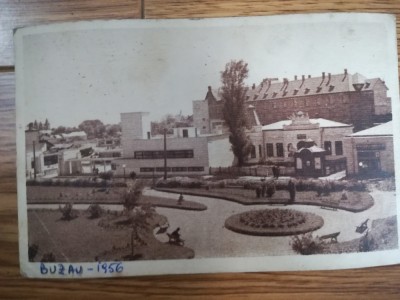 anii 50, Carte Postala BUZAU Piata Centrală comunism, tiparita in 1945 foto