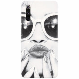 Husa silicon pentru Xiaomi Mi 9, Black And White Portrait Blonde Model In Fashion Sunglasses