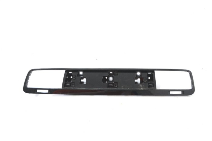 nerasta VW TOUAREG 7P5 2017 OEM: 7P1857190A 11370972