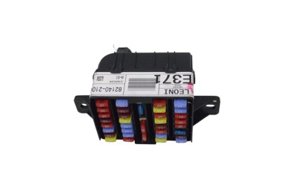Panou de siguranțe SSANGYONG RODIUS II 2018 OEM: 82140-21061 | 22750111 foto