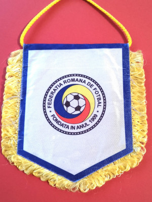 Fanion Federatia de Fotbal din ROMANIA (FRF) foto