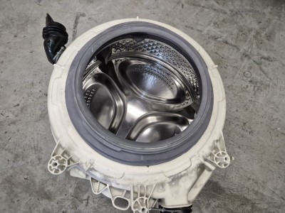 Cuva slim masina de spalat Beko WRE6512BWW model /R11 foto