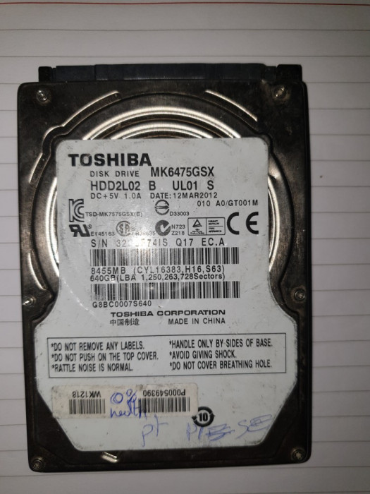 hard laptop -SATA- de 640 gb TOSHIBA -pentru piese -