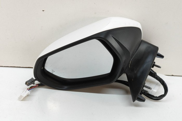 Oglinda laterală st&acirc;nga TOYOTA YARIS CROSS MXP_ 2023 OEM: 87940-0DF10 | 31998575