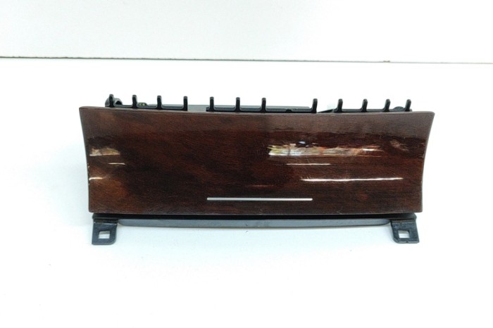 Scrumiera VW TOUAREG 7P5 2011 OEM: 7P2857961,7P2863071 | 27185323