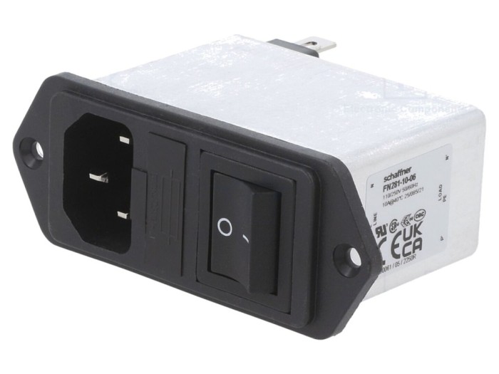Conector alimentare AC C14, 10A 250V