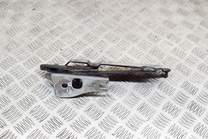 Balama haion dreapta AUDI A4 Cabrio 8H7, B6, 8HE, B7 2002 OEM: 8H0827302A 13940470