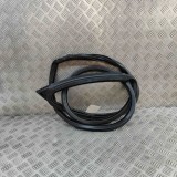 Garnitura ușă dreapta față MASERATI LEVANTE SUV M161 2016 OEM: 670032870