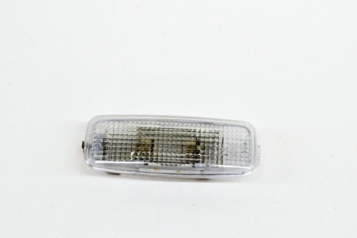 Iluminare interioară AUDI A6 4G2, C7, 4GC 2015 OEM: 4E0947105A | 13521823