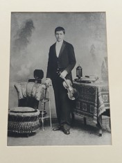Fotografie George Enescu tanar la Paris 1896