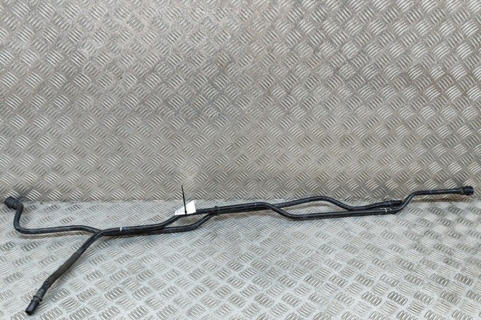 Furtun de lichid de răcire VOLVO S90 II 2021 OEM: 31686102 27637332