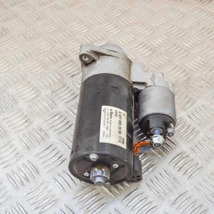 Electromotor MERCEDES-BENZ C W205 2015 OEM: A65190628000001139065 3614717