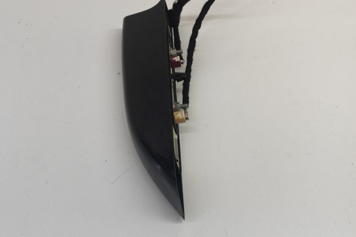 Antena LAND ROVER RANGE ROVER SPORT L461 2024 OEM: M8E2-18D862-EB 29509266