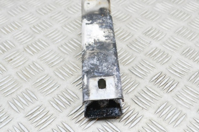 Absorbant de șoc dreapta MERCEDES-BENZ C W206 2021 OEM: Sedan | 15389747