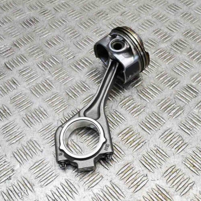 Piston JAGUAR F-TYPE Coupe X152 2018