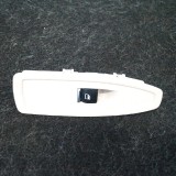 Buton geam ușă dreapta față BMW 3 F30, F80 2015 OEM: 9208107 3123417