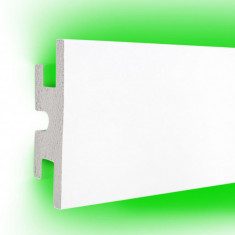 Profil pentru banda LED din polistiren extrudat acoperit cu rasina minerala KD302 - 12x4x115 cm