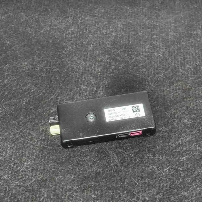 Amplificator de antena BMW X5 F15, F85 2013 OEM: 9334691928708