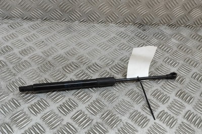 Amortizor capota dreapta față AUDI A4 Avant 8W5, B9 2017 OEM: 8W0823359B | 30378443 foto