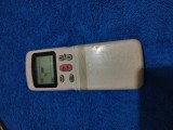 Telecomanda aer conditionat / telecomenzi aer conditionat ORIGINALE, MIDEEA , stare foarte buna, perfect functionala !!