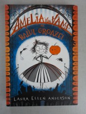 Amelia von Vamp ?i balul groazei - Laura Ellen Anderson foto