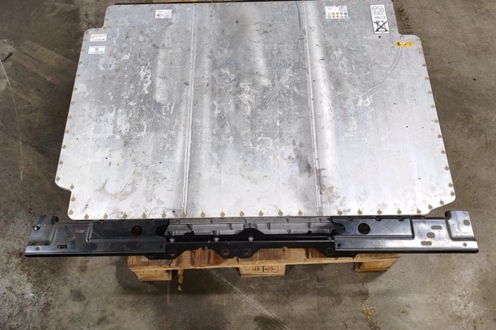 Baterie MERCEDES-BENZ GLE W167 2020 OEM: A1673403300,A1679023906,A7899019100,A1673400701 27816092