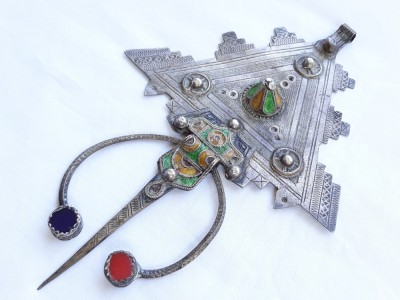 argint MEDALION FIBULA KABYLE BERBER etnic TRIBAL MASIV OPULENT PECTORAL exceptional VECHI si UNIC foto