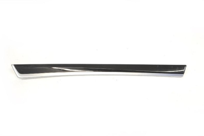 Ornament panou ușă dreapta față BMW 5 F10 2014 OEM: 9171782 10645399