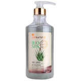 Sea of Spa Bio Spa Aloe Vera &amp; Mineral Mud cremă de duș și baie cu minerale din Marea Moartă aloe vera 780 ml