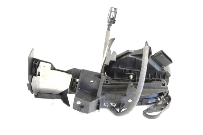&Icirc;ncuietoare ușă dreapta față FORD FOCUS III 2017 OEM: BM5A-21812-CG 13573281