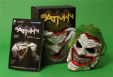 Batman: Death of the Family Mask and Book Set | Greg Capullo, Scott Snyder, DC Comics