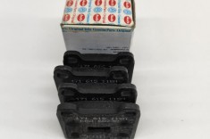 Plăcuța de fr&acirc;nă față VW GOLF II 19E, 1G1 1983 OEM: 861698151A,171615115M 24399733