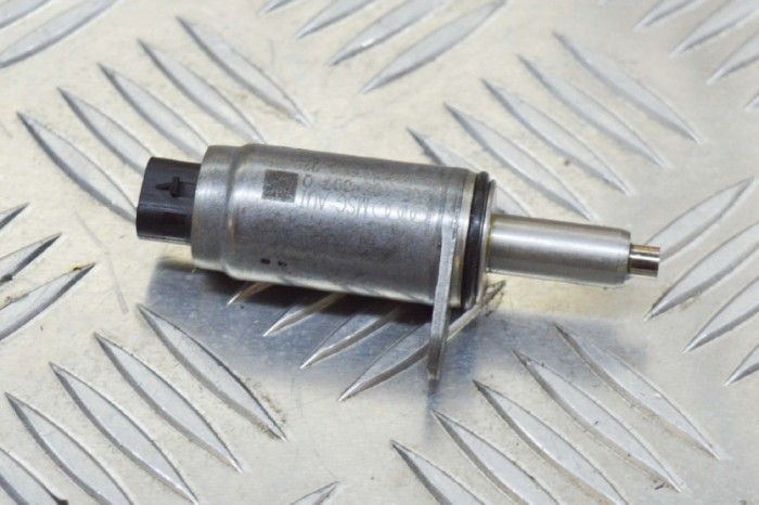 Supapa solenoid VW TIGUAN AD1 2018 OEM: 06E103697M 11481969