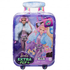 Papusa in tinuta de iarna Barbie, Extra Fly Snow Fashion, HPB16