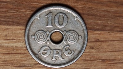 Danemarca - moneda de colectie - 10 ore 1924 semnatura HCN;GJ - absout superba ! foto