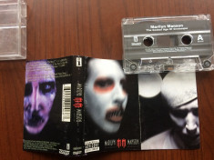 marilyn manson the golden age of grotesque album caseta audio muzica rock 2003 foto