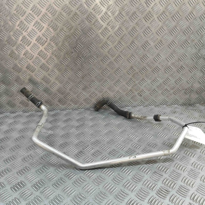 Furtun de lichid de răcire VW TOUAREG 7P5 2017 OEM: 7P0819925C 32023870
