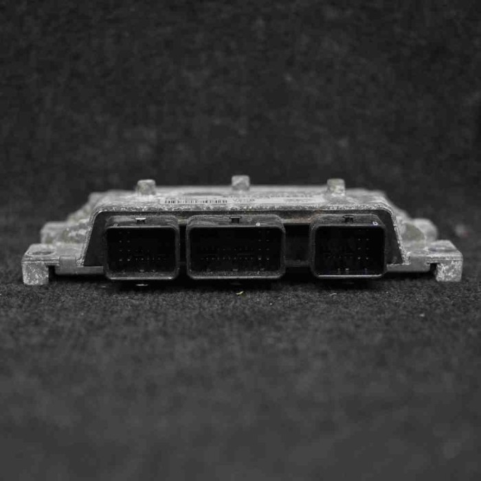 Unitate de control motor FORD FIESTA VI 2010 OEM: AV21-12A650-CBS180047012B 1442978