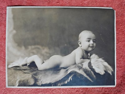 Fotografie, bebelus nud, perioada interbelica foto