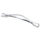 Cumpara ieftin Maner pentru mobila, din metal, OZS-1082, lungime 133 mm, distanta gauri 96 mm, crom lucios