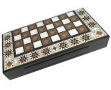 Cumpara ieftin Joc 2 &icirc;n 1 &ndash; Table ?i ?ah din Lemn &ndash; Dimensiuni 49 x 25 x 7,5 cm &ndash; Piese Table din Acril, Piese