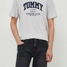 Tommy Jeans pantaloni scurți bărbați, culoarea negru, DM0DM18784